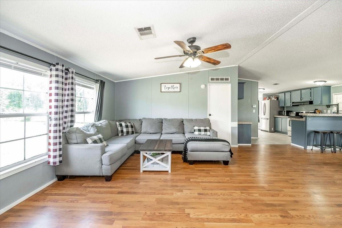 Image 14 of 36 For 5339 Meadow Grove Trail