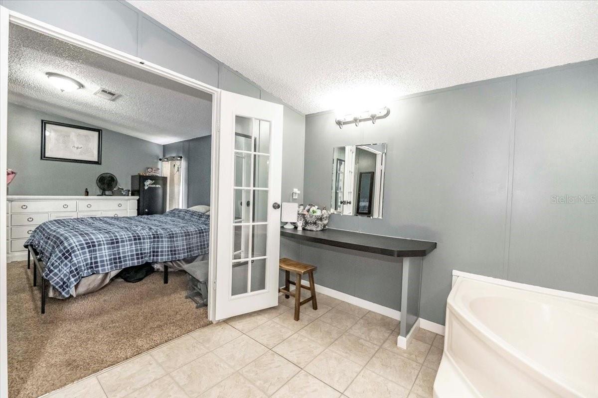 Image 18 of 36 For 5339 Meadow Grove Trail