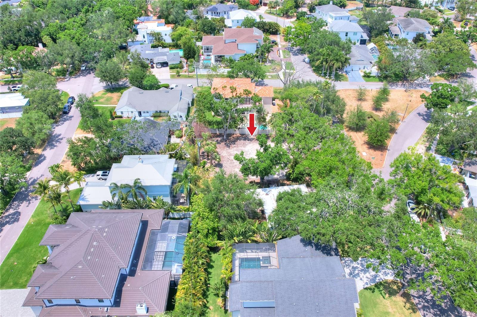 Image 12 of 23 For 572 Marmora Avenue