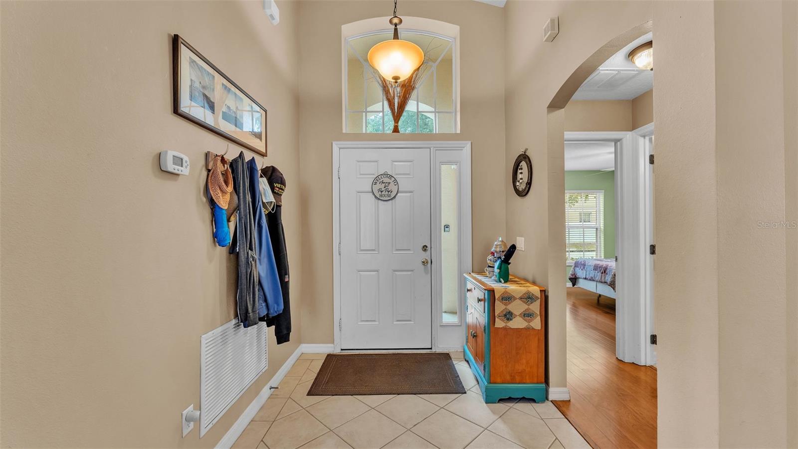 Image 3 of 40 For 506 Henley Circle