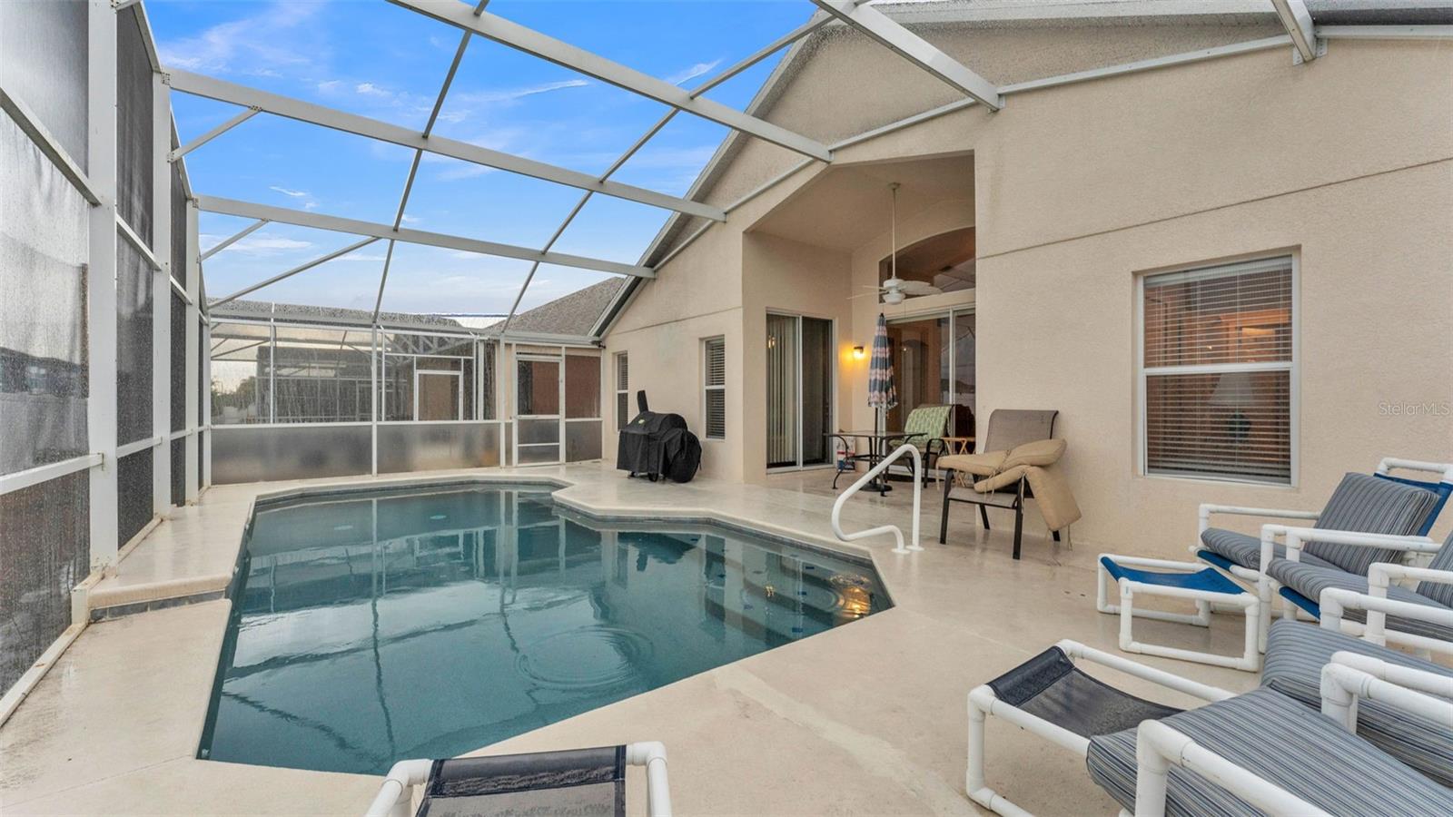 Image 37 of 40 For 506 Henley Circle