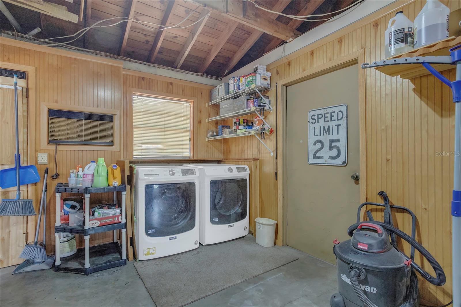 Image 22 of 45 For 317 8th Street