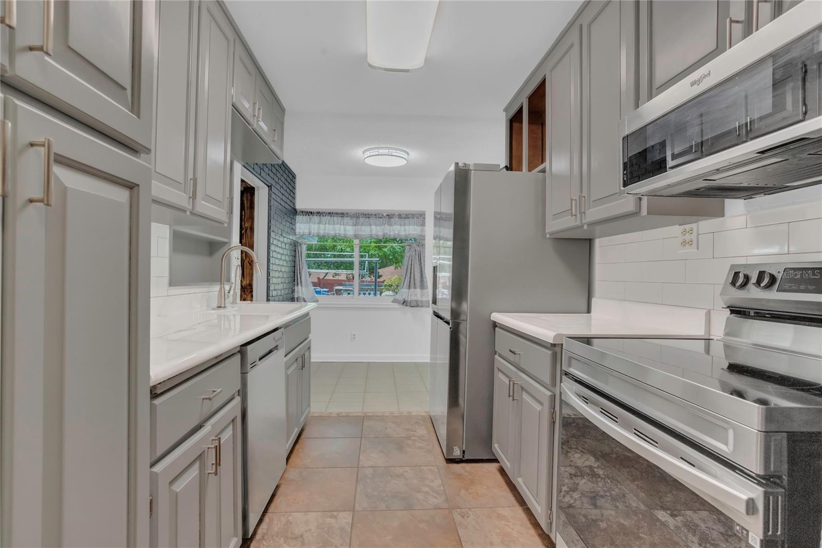 Image 6 of 45 For 317 8th Street