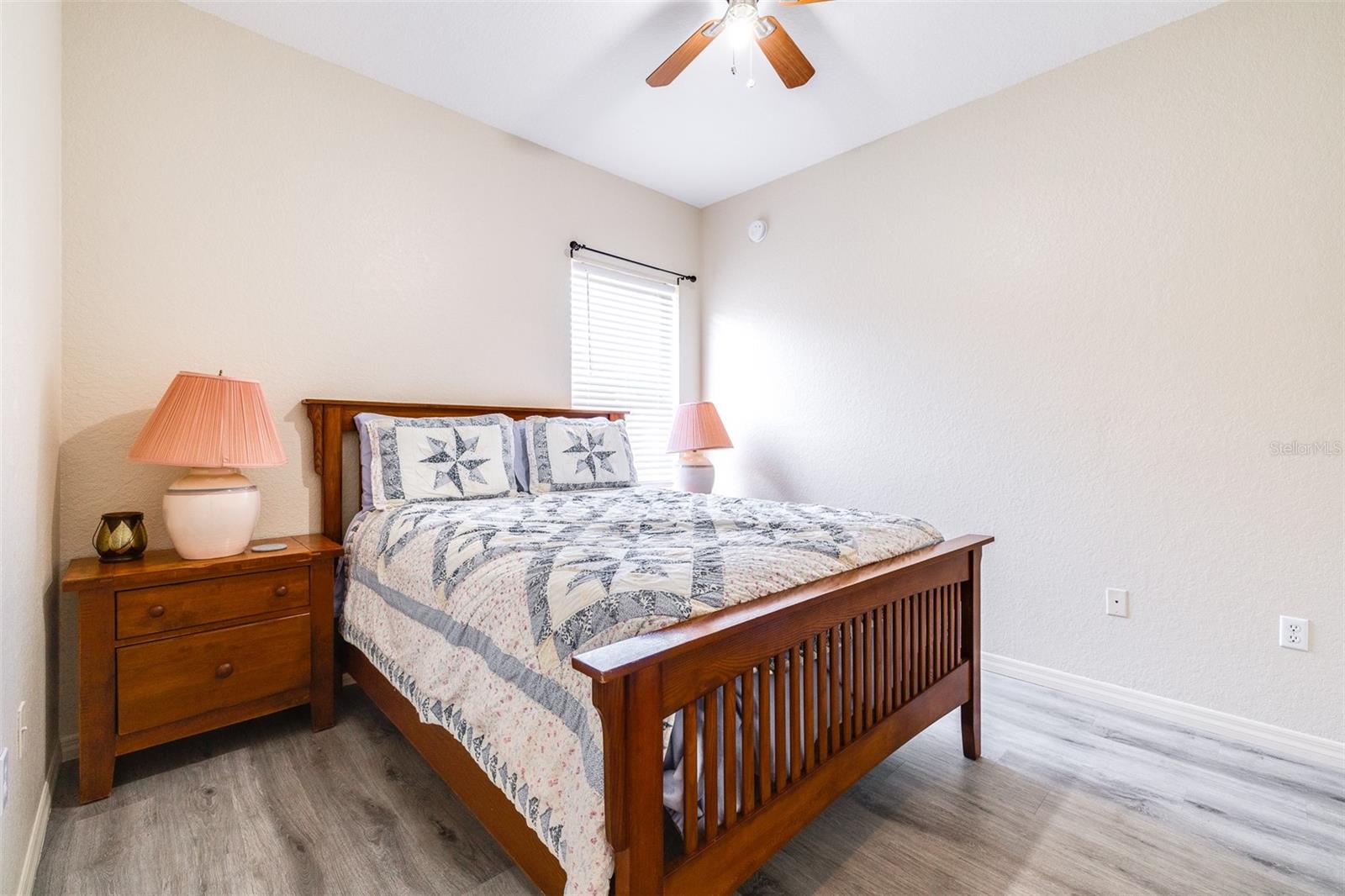 Image 13 of 30 For 3281 Enclave Boulevard