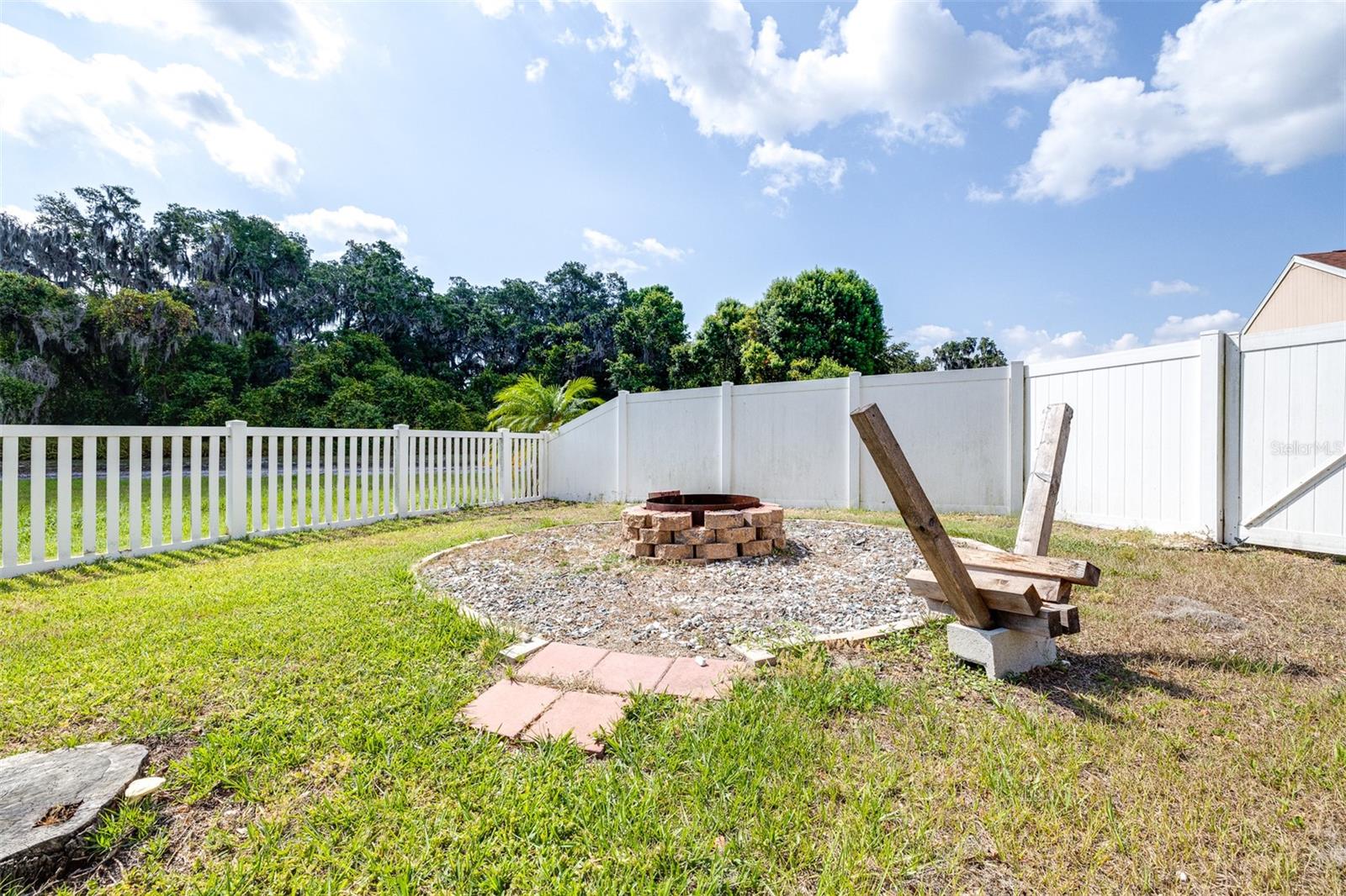 Image 23 of 30 For 3281 Enclave Boulevard