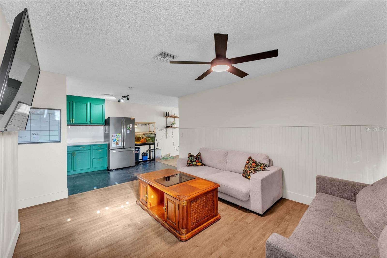 Image 11 of 35 For 2705 Martha Avenue