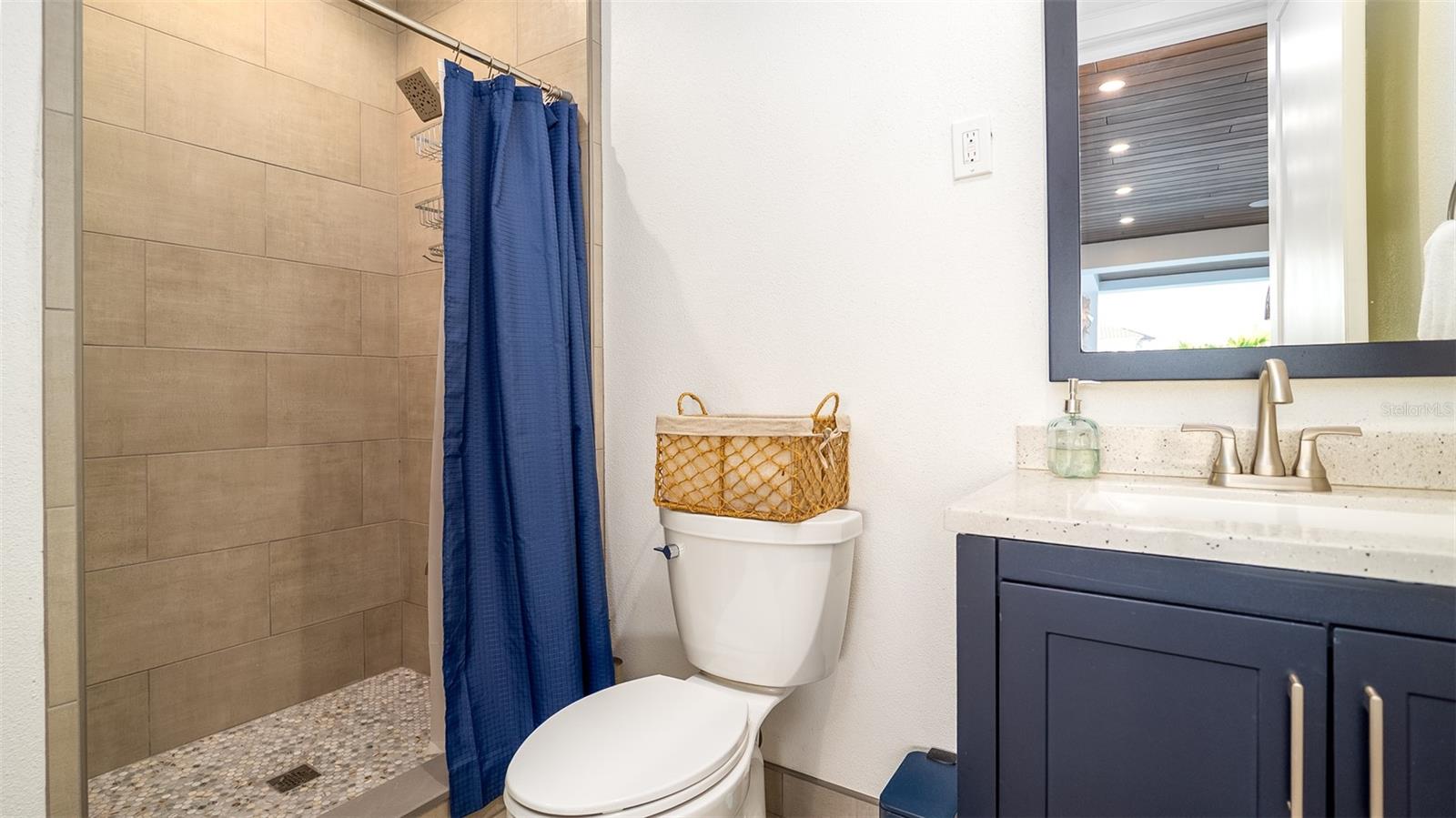 Image 23 of 93 For 531 68th Street