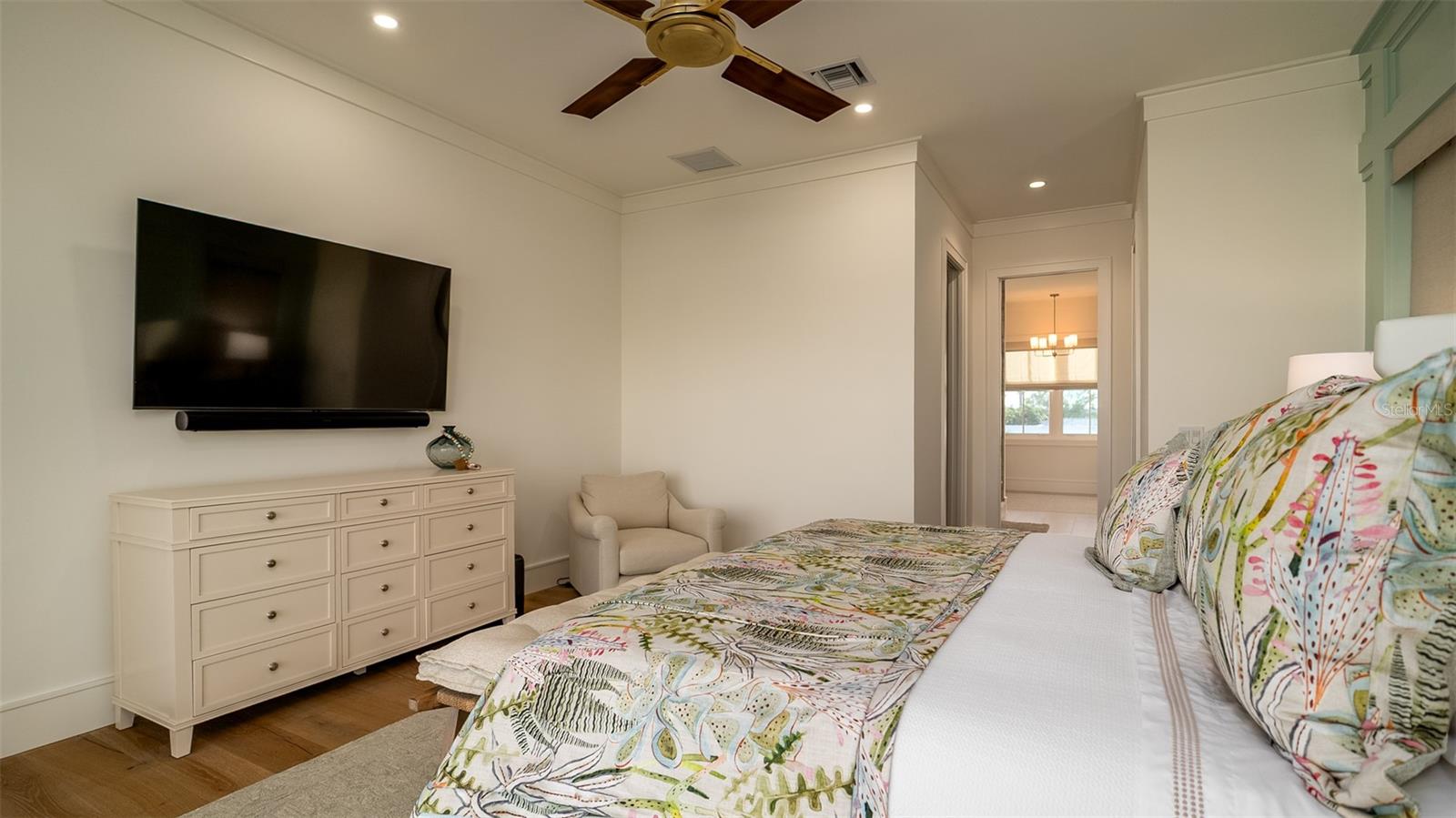 Image 38 of 93 For 531 68th Street