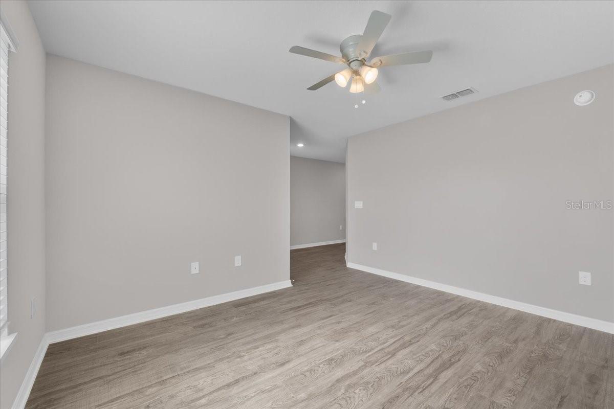 Image 13 of 46 For 1106 Tropea Lane
