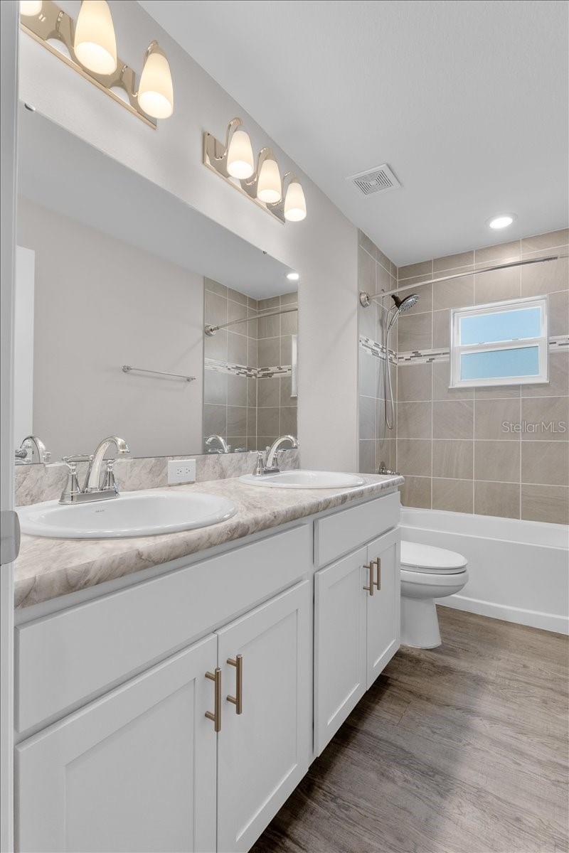 Image 34 of 46 For 1106 Tropea Lane