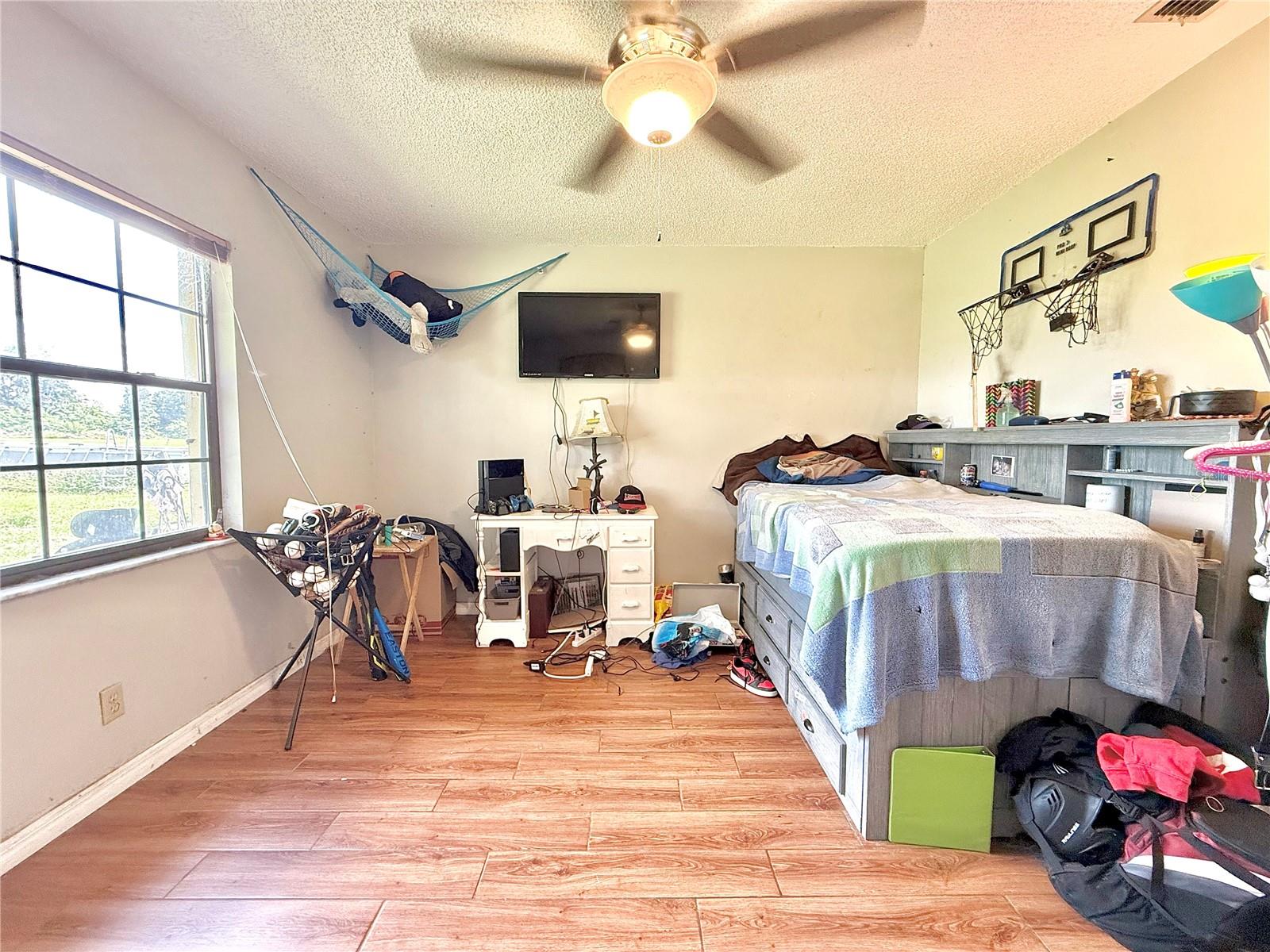 Image 41 of 65 For 2500 Brooke Road