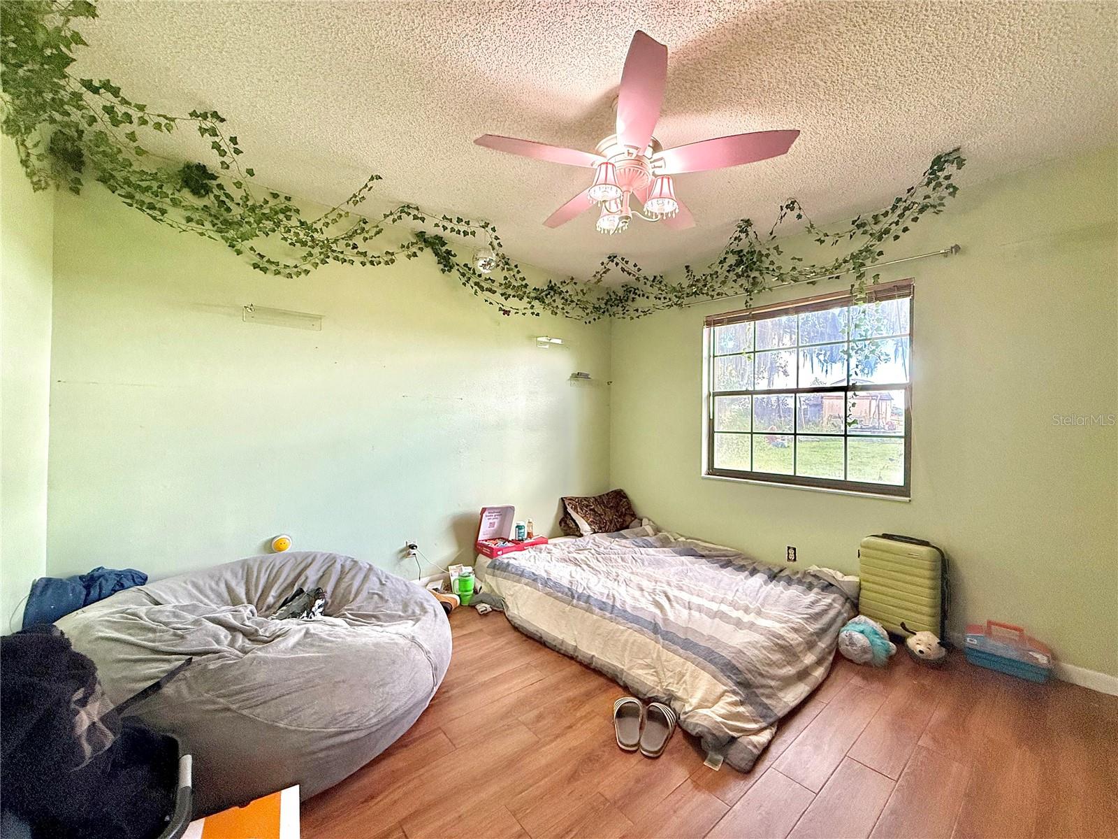 Image 43 of 65 For 2500 Brooke Road