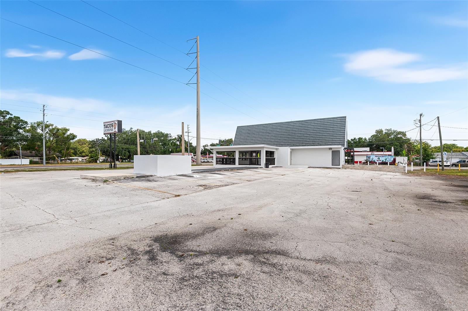 Image 8 of 31 For 1349 Combee Road