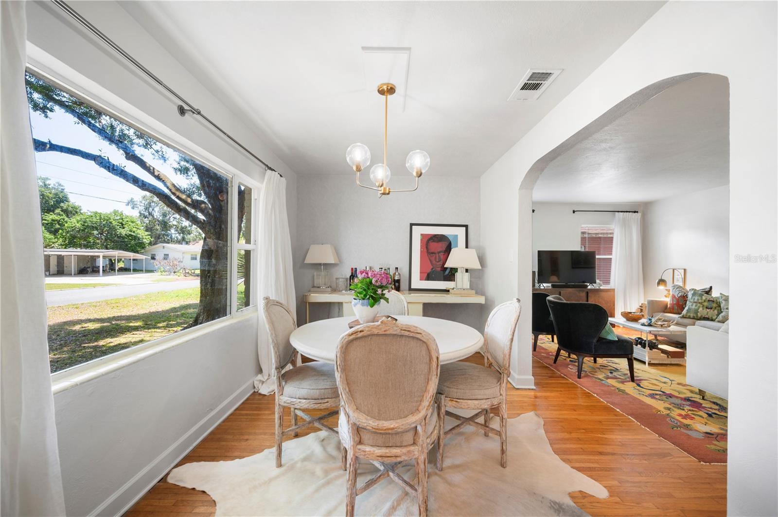 Image 12 of 41 For 921 Avon Avenue