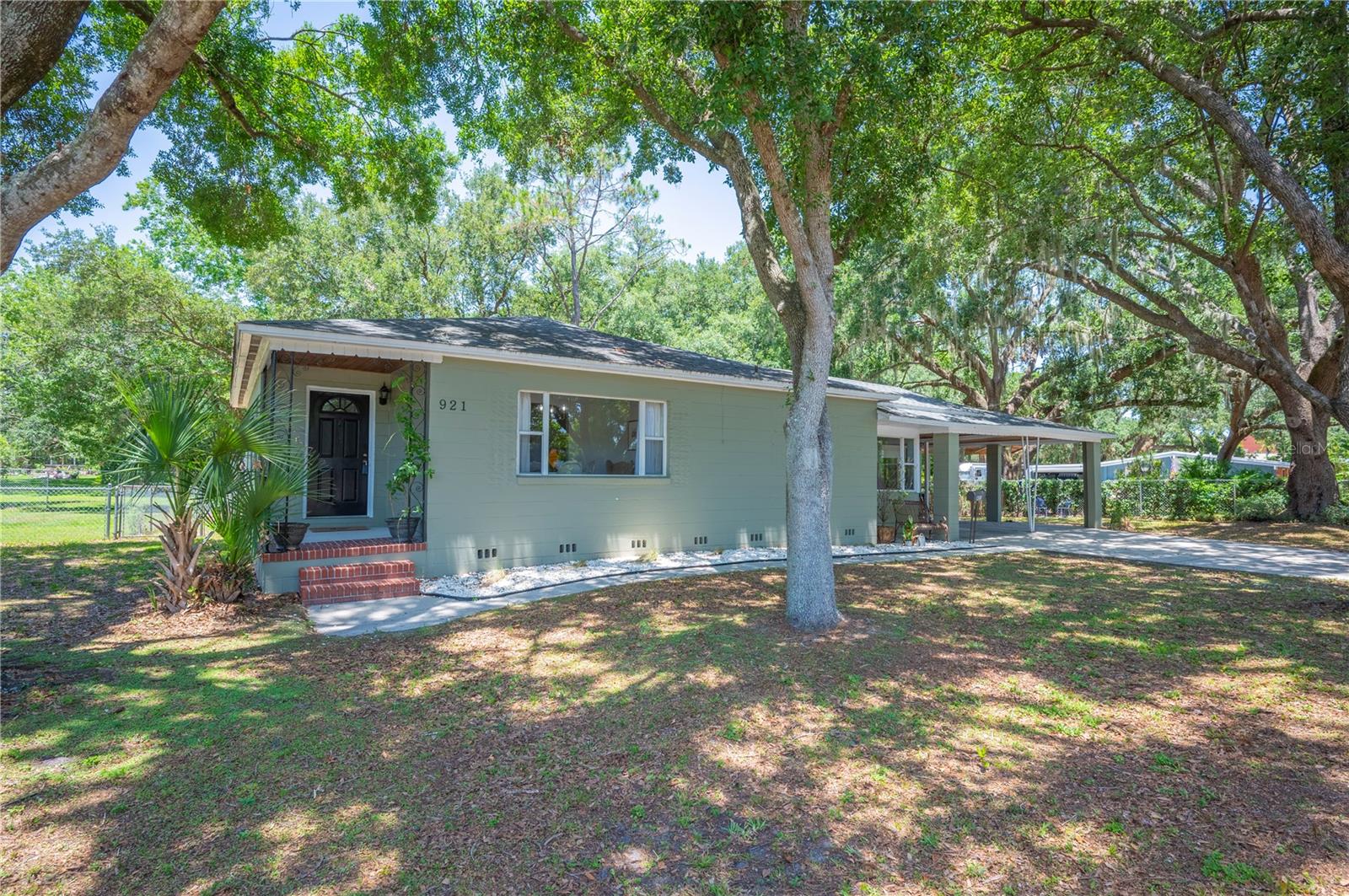 Image 2 of 41 For 921 Avon Avenue