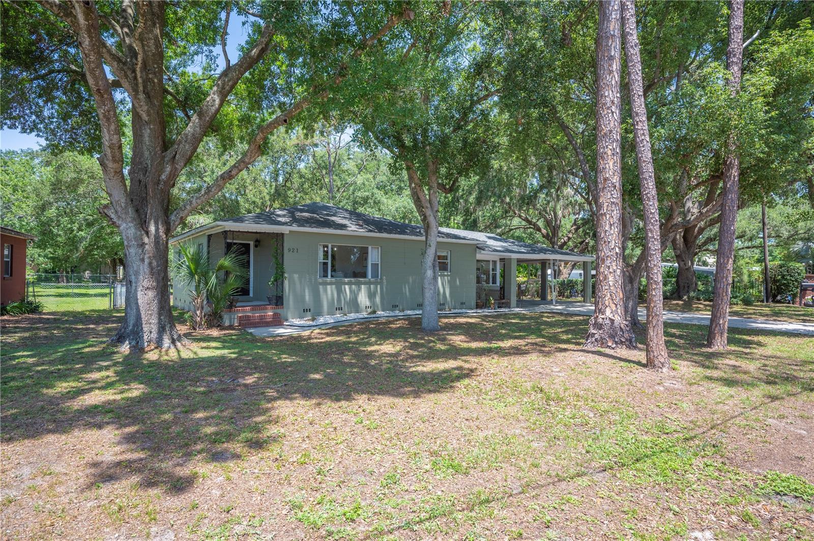 Image 3 of 41 For 921 Avon Avenue