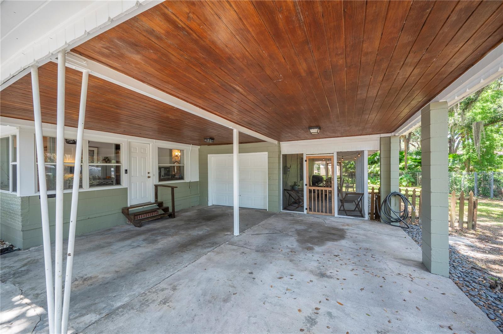Image 4 of 41 For 921 Avon Avenue