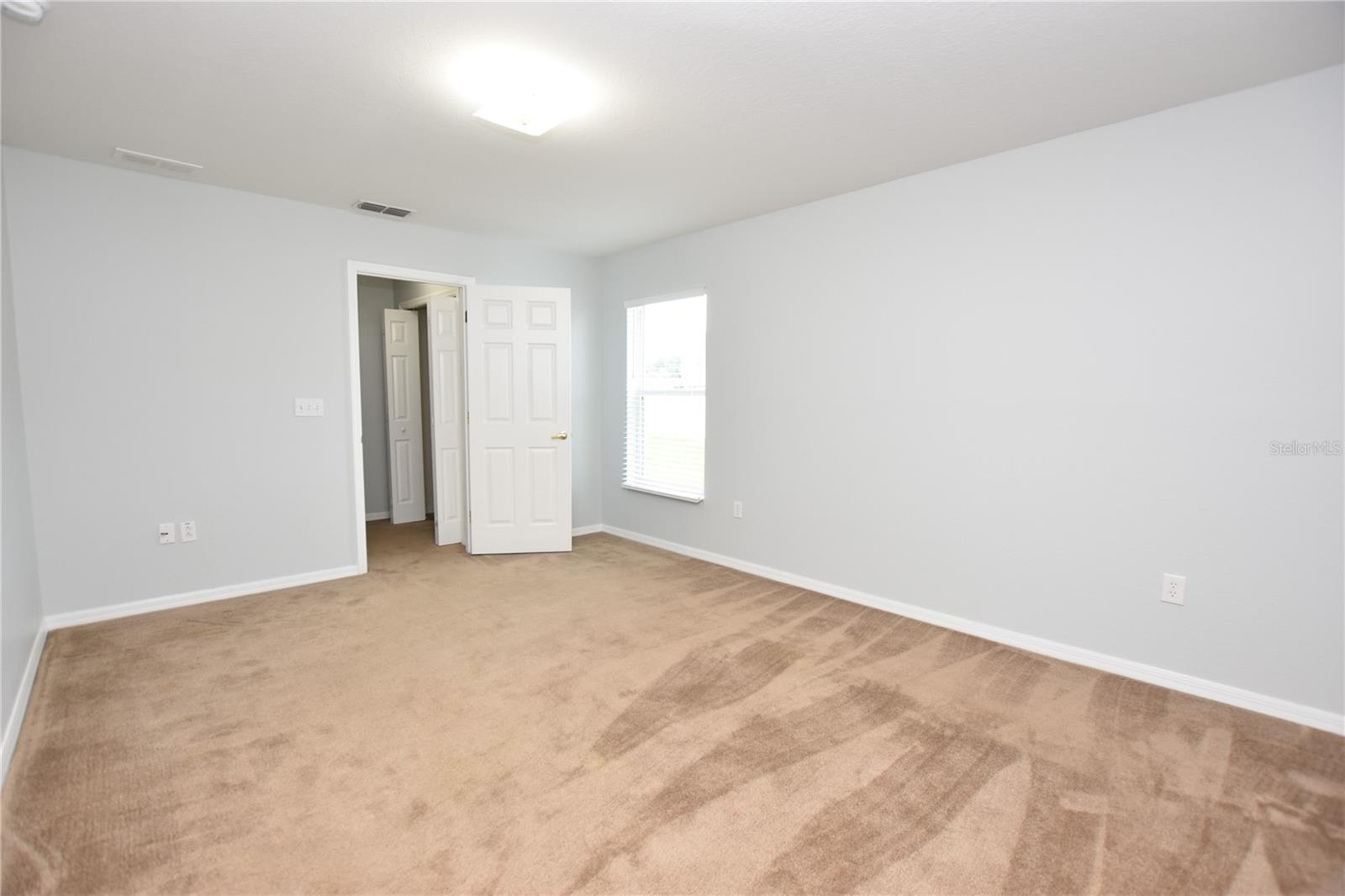 Image 13 of 31 For 1615 Laurel Meadows Drive