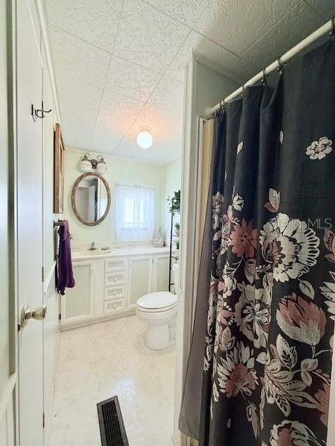 Image 22 of 26 For 816 Elizabeth Lane