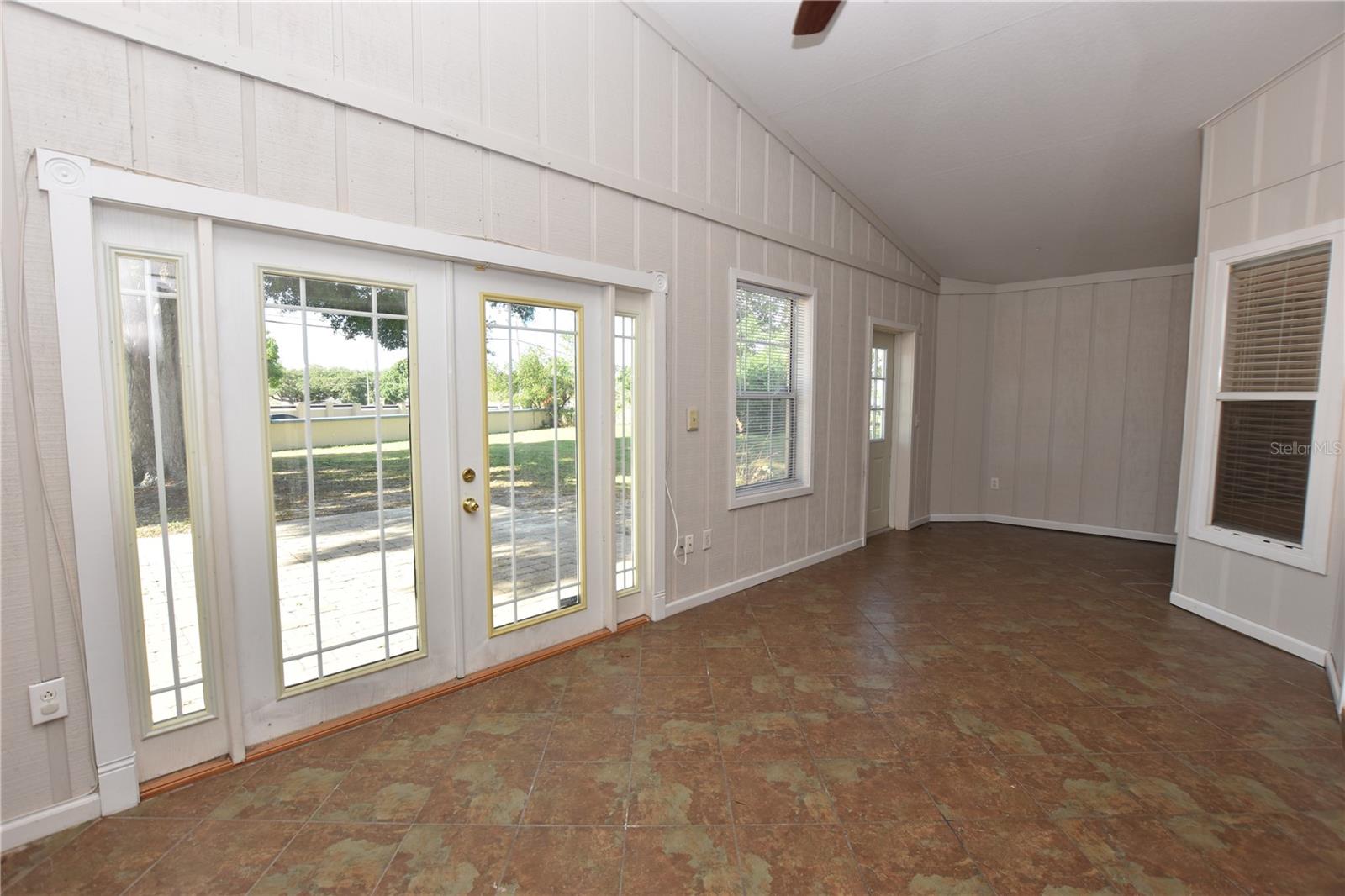Image 17 of 33 For 5357 St Lucia Drive