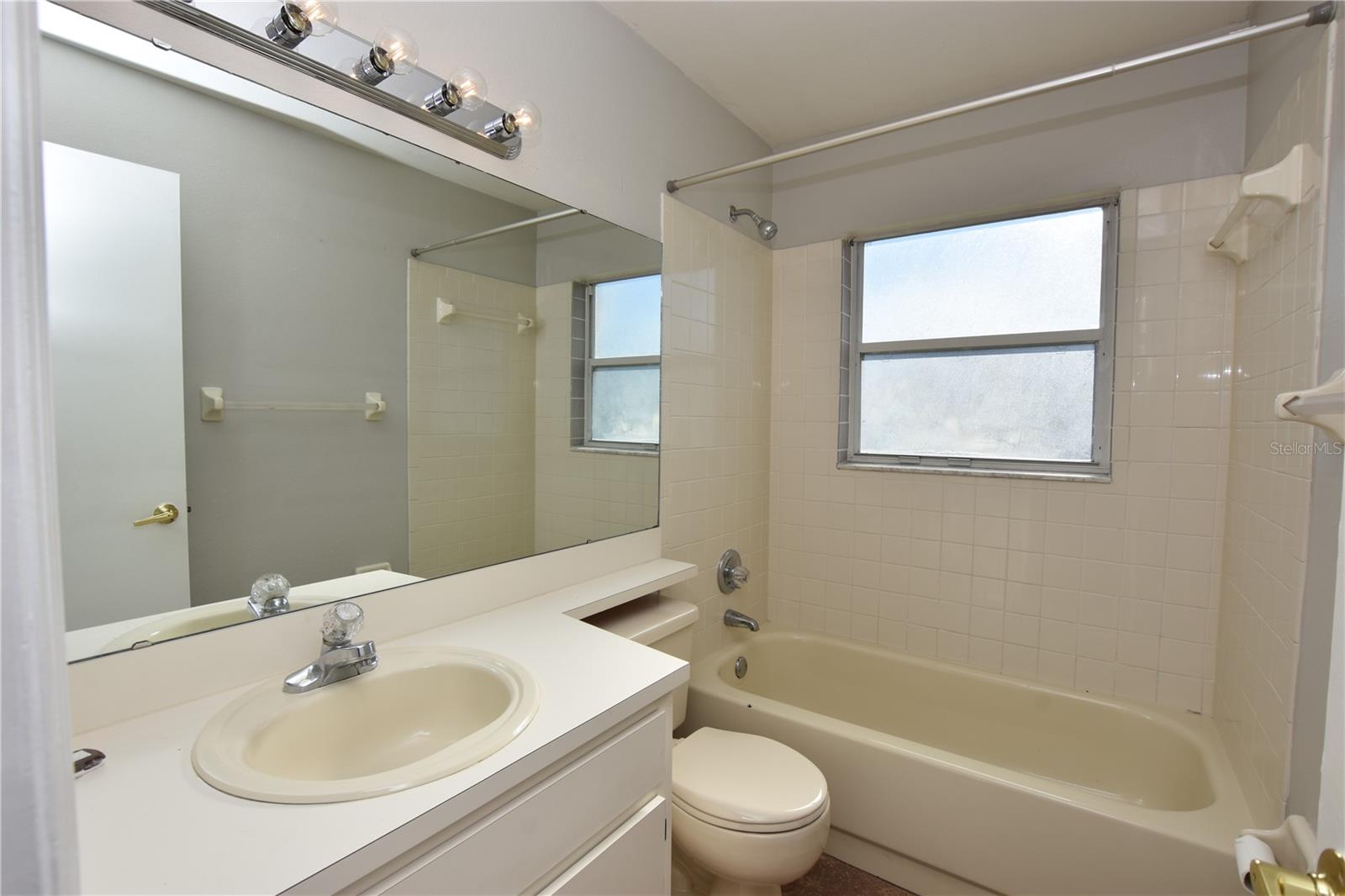 Image 21 of 33 For 5357 St Lucia Drive