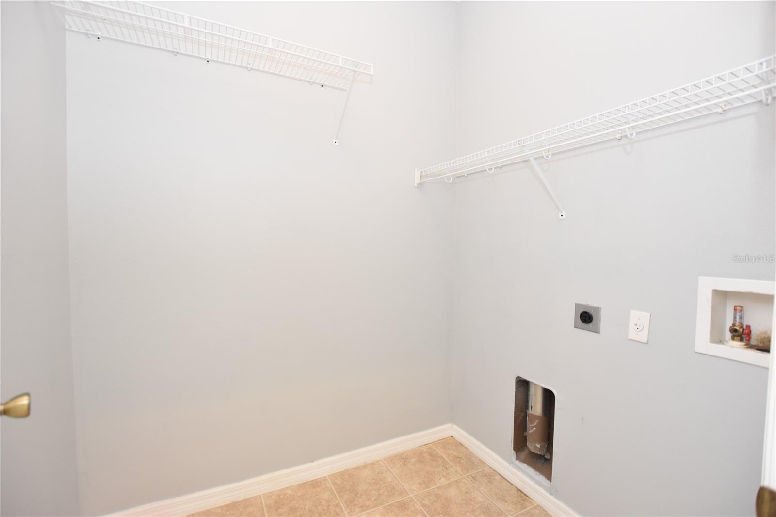 Image 14 of 36 For 6508 Sedgeford Drive 6508