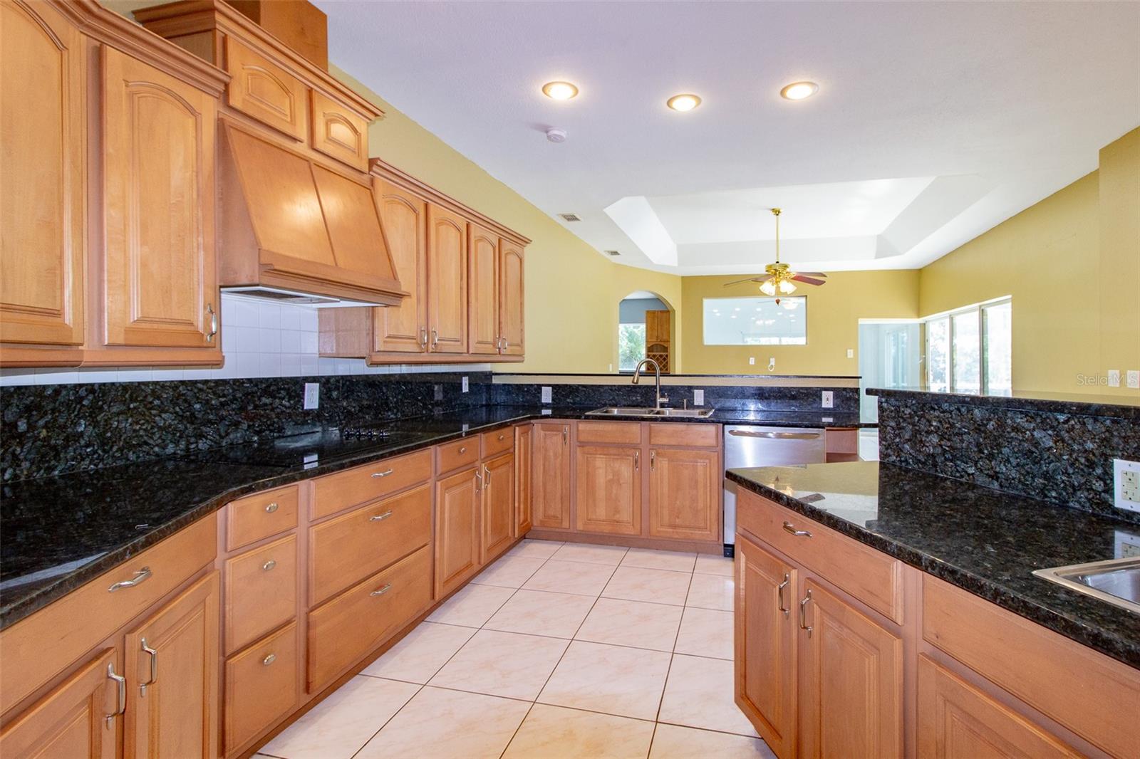 Image 14 of 72 For 9093 Bay Drive