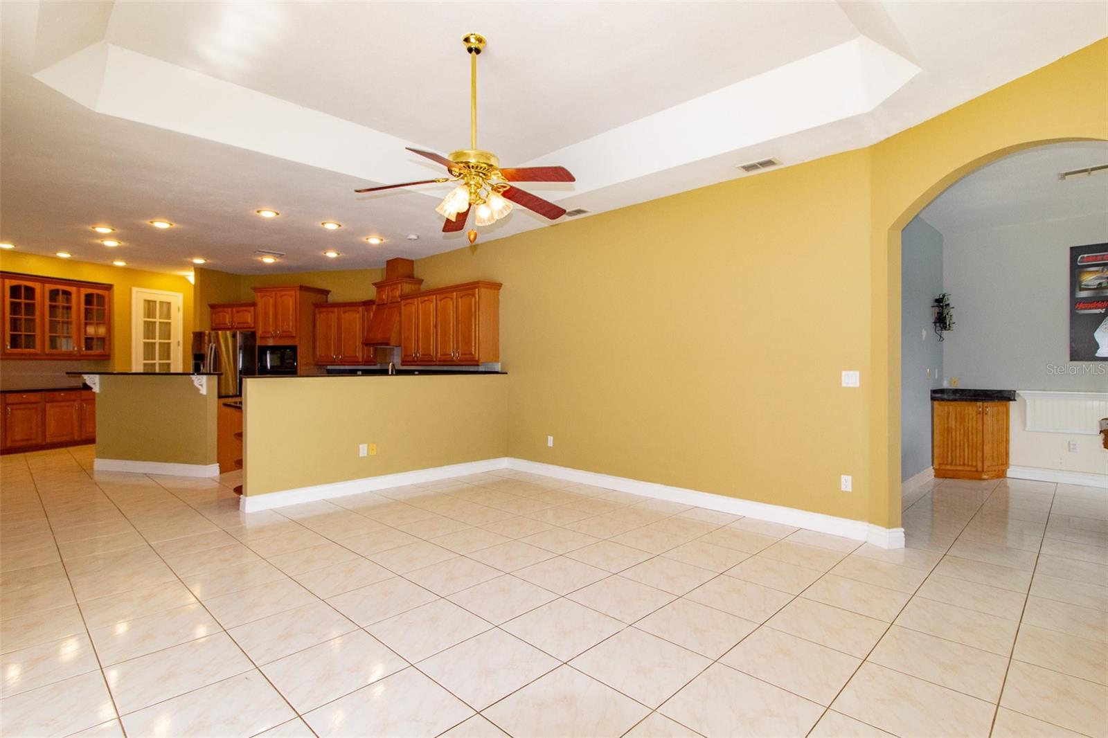 Image 18 of 72 For 9093 Bay Drive