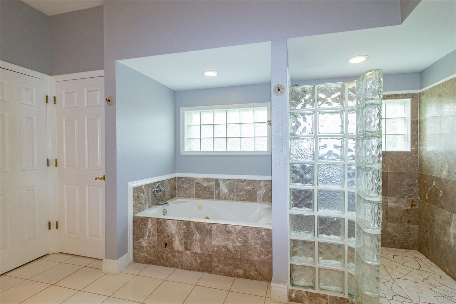 Image 27 of 72 For 9093 Bay Drive