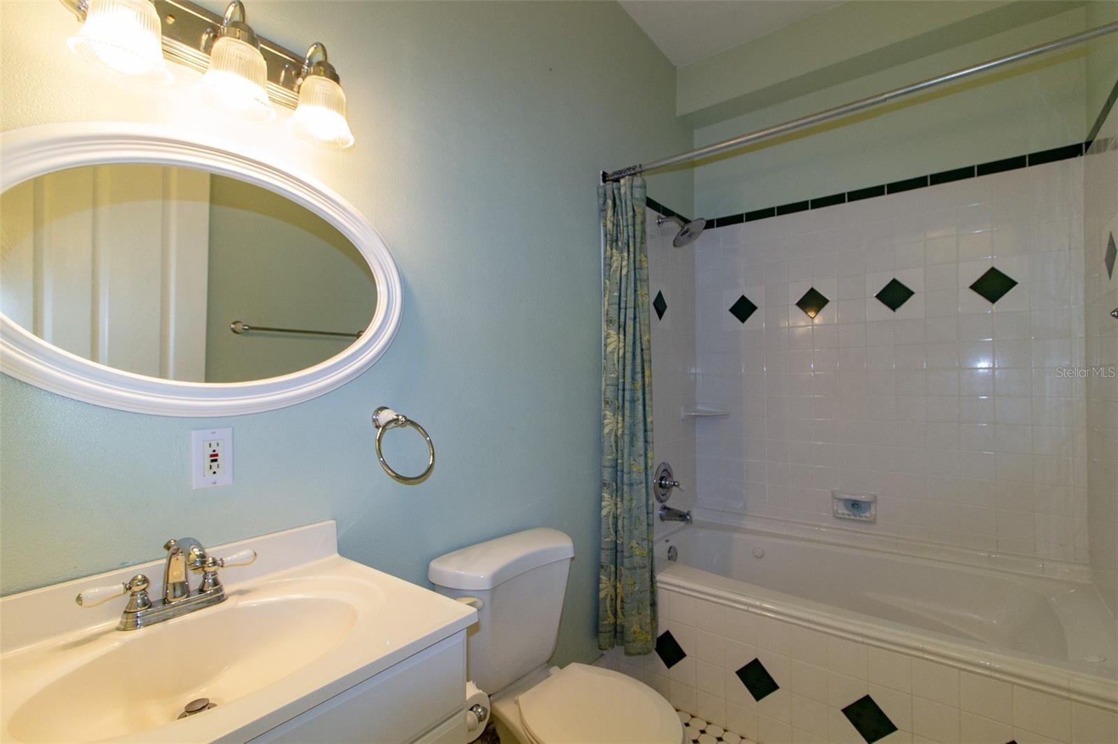 Image 51 of 72 For 9093 Bay Drive