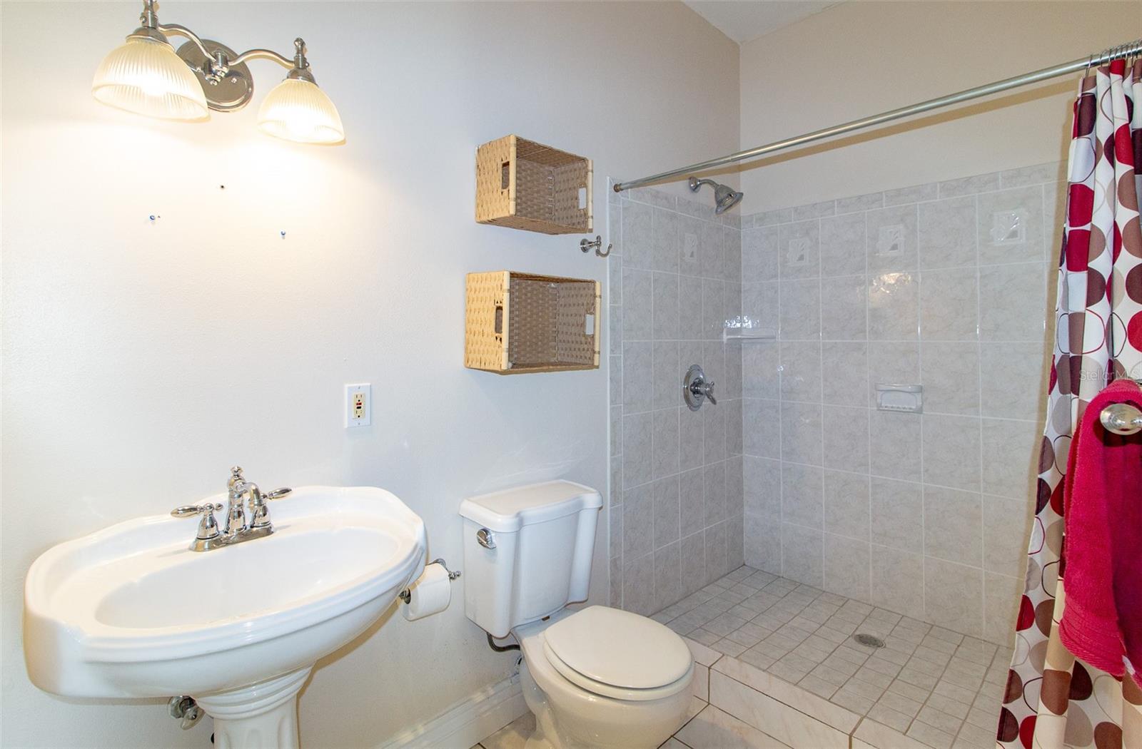 Image 52 of 72 For 9093 Bay Drive