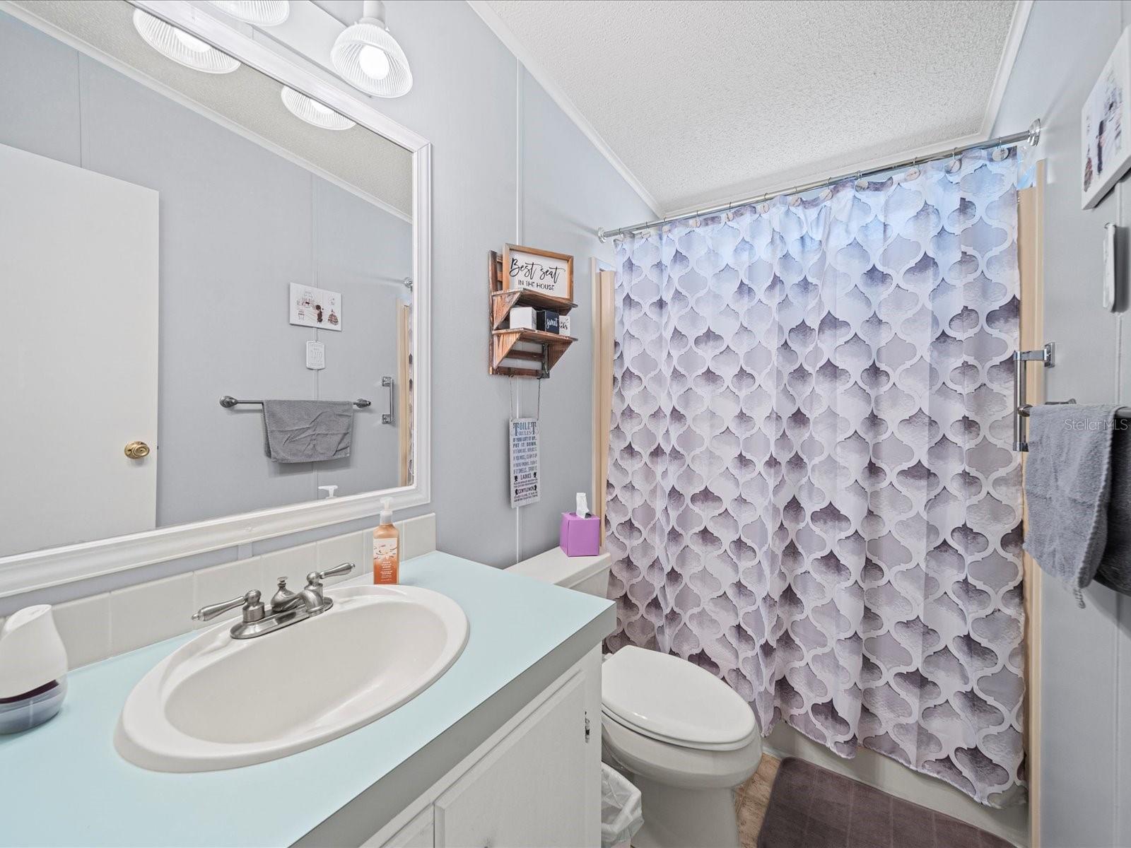 Image 11 of 29 For 6087 Southern Oaks Drive Se