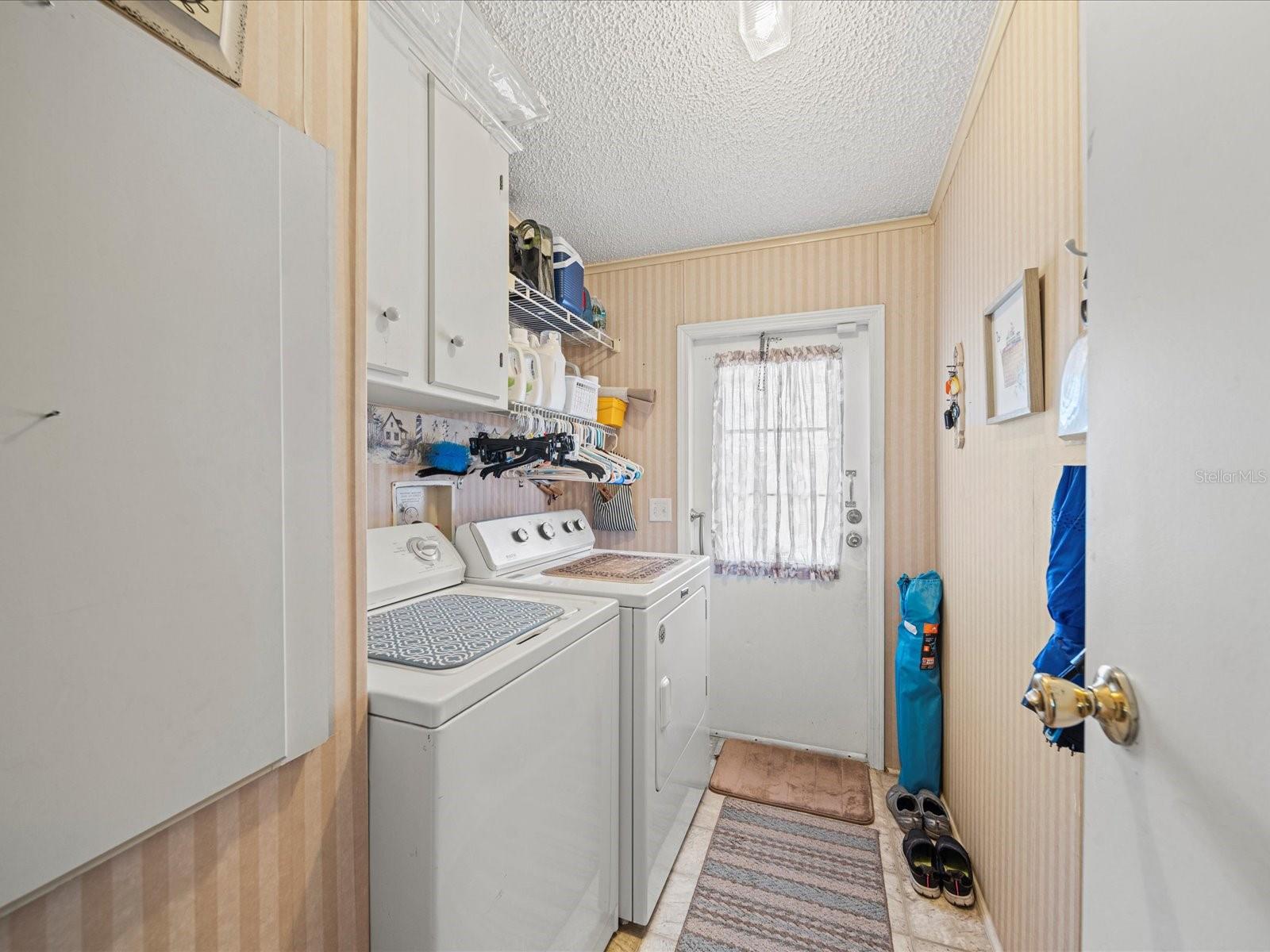 Image 14 of 29 For 6087 Southern Oaks Drive Se