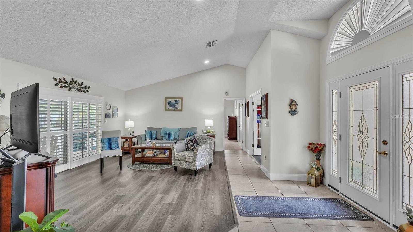 Image 7 of 58 For 2912 Aston Avenue