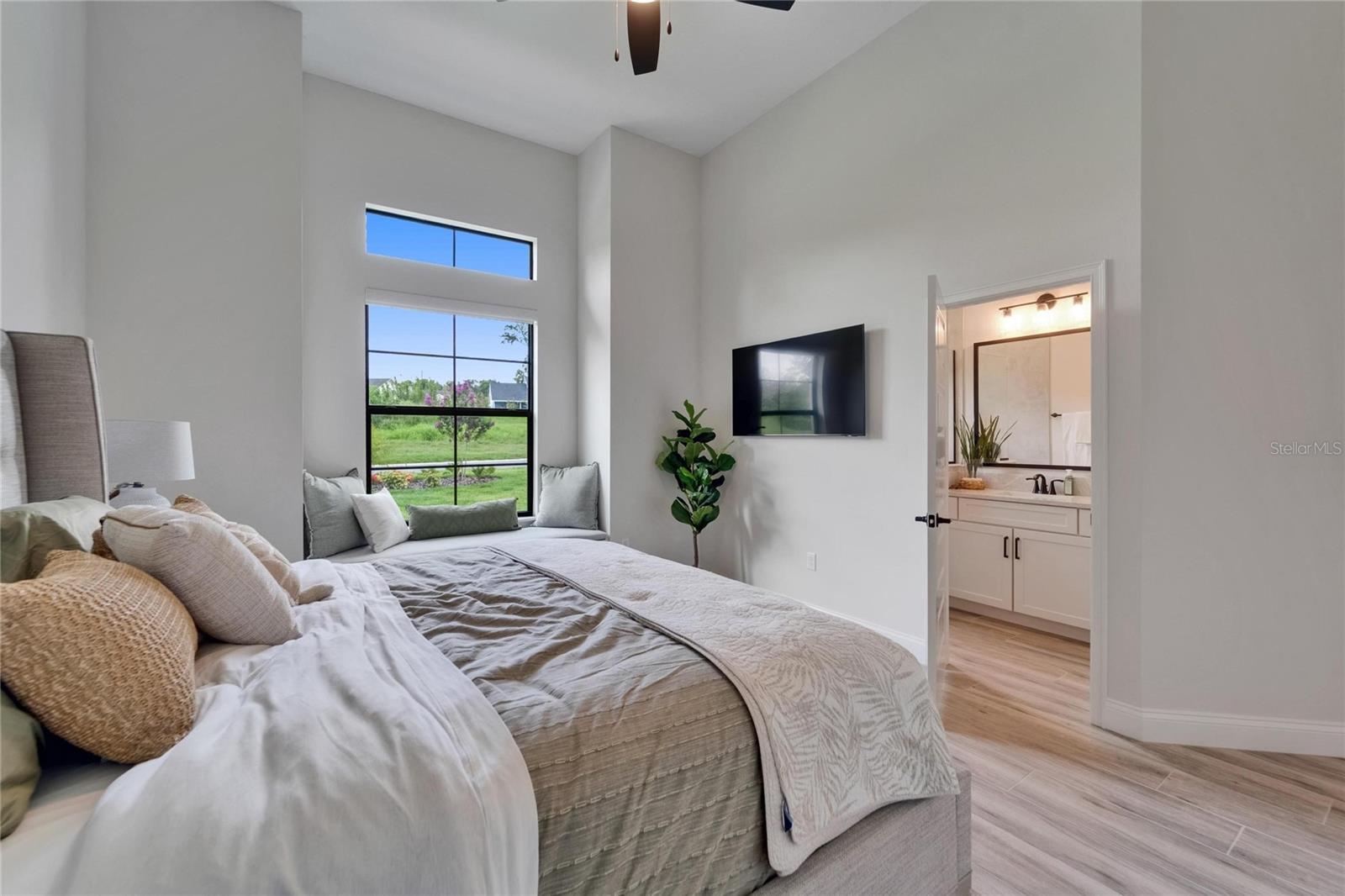 Image 55 of 93 For 2662 Delphi Hills Court