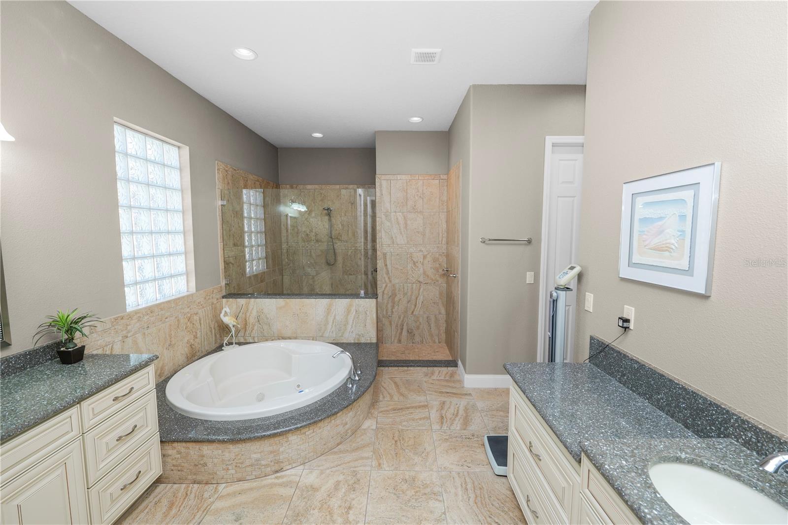Image 40 of 83 For 843 Christina Chase Drive