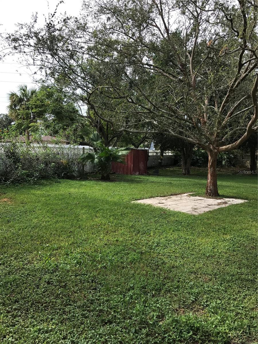 Image 4 of 12 For 4923 Celia Circle W