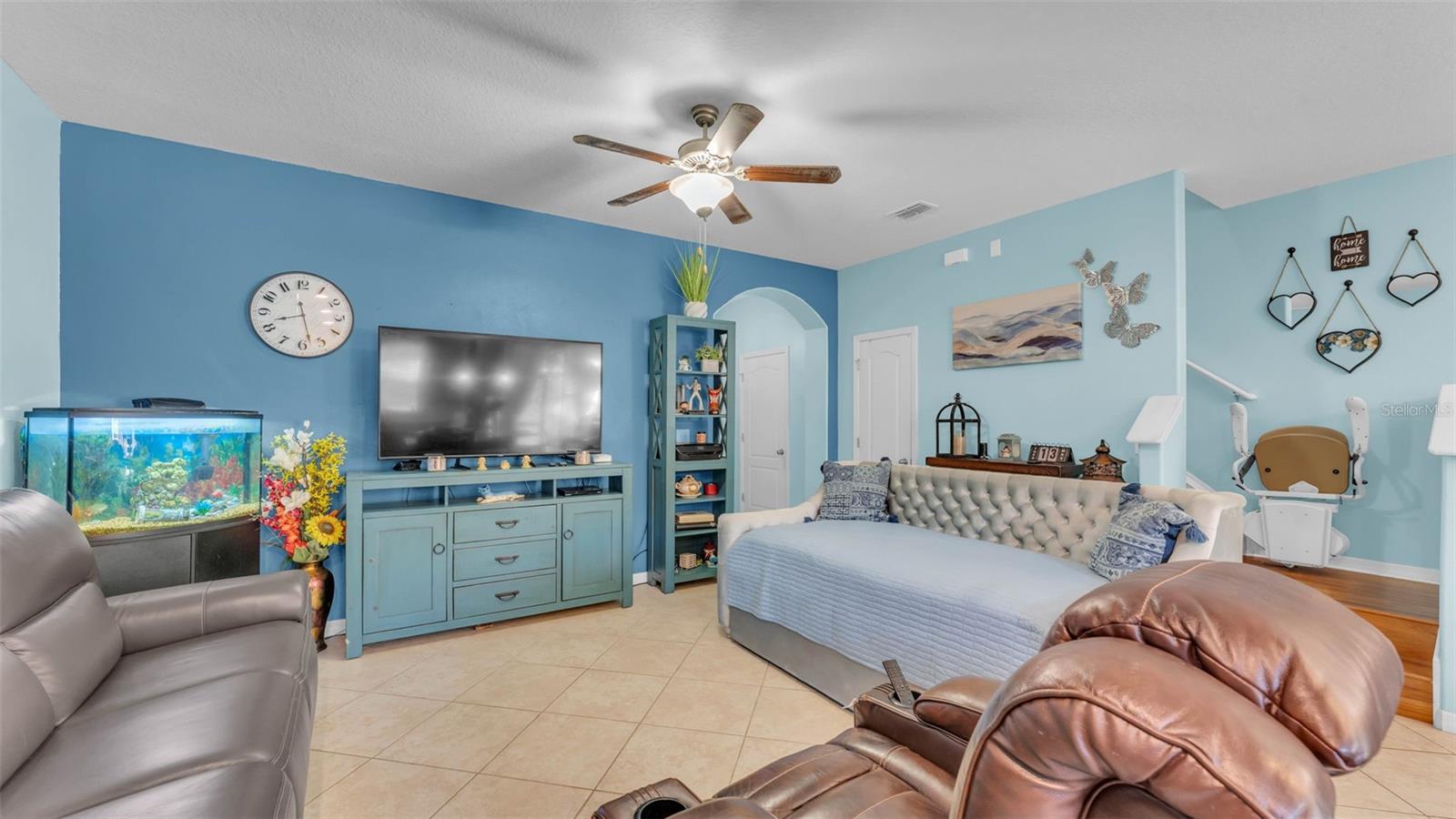Image 7 of 50 For 6435 Sedgeford Drive