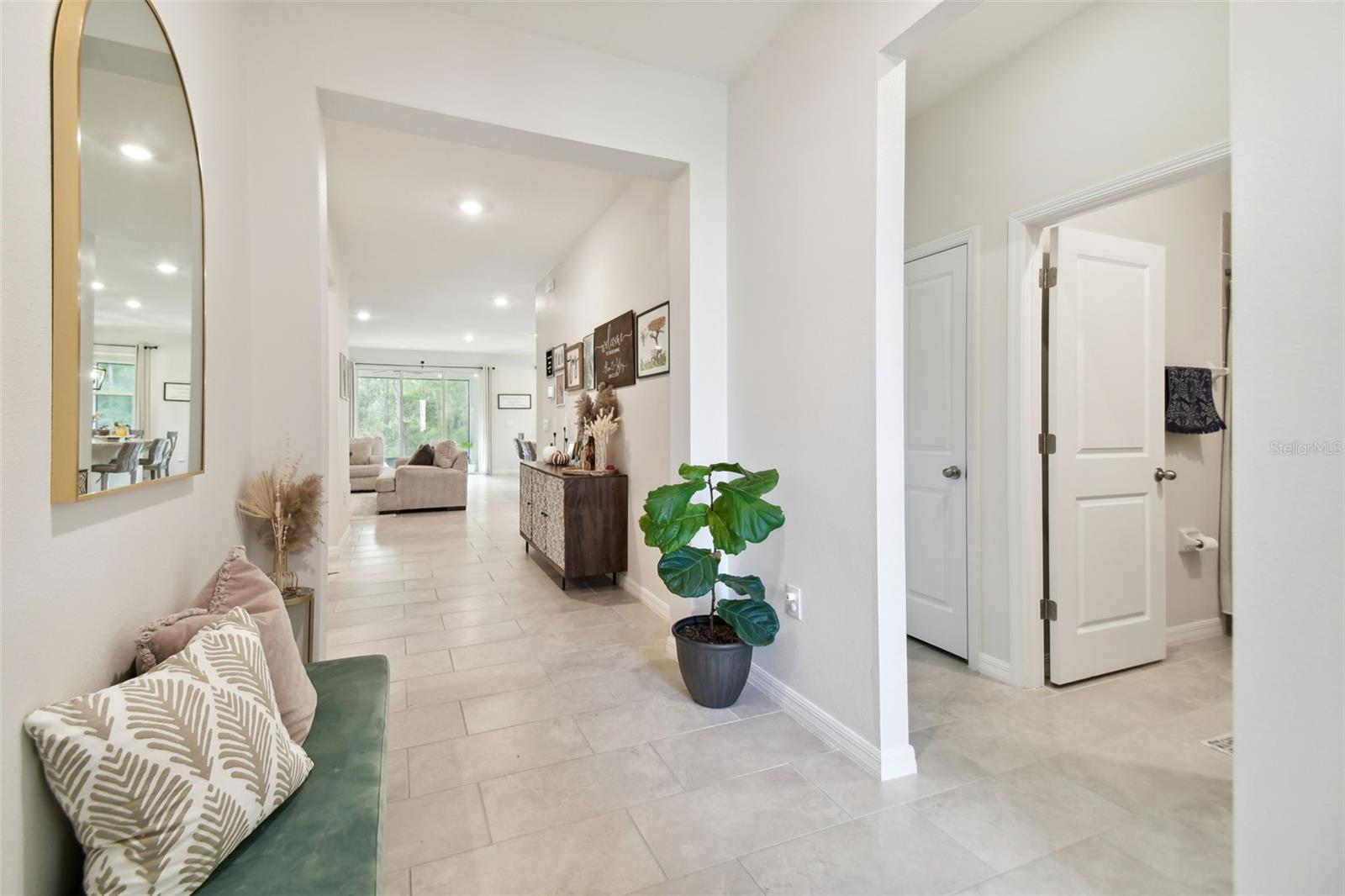 Image 11 of 67 For 15354 Sweet Springs Bend