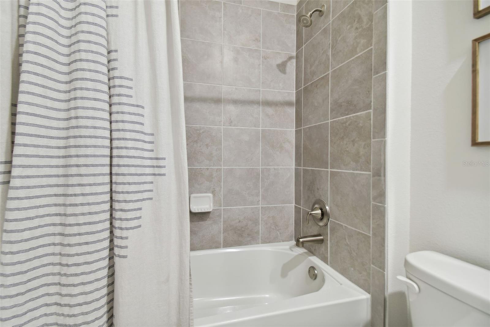 Image 48 of 67 For 15354 Sweet Springs Bend