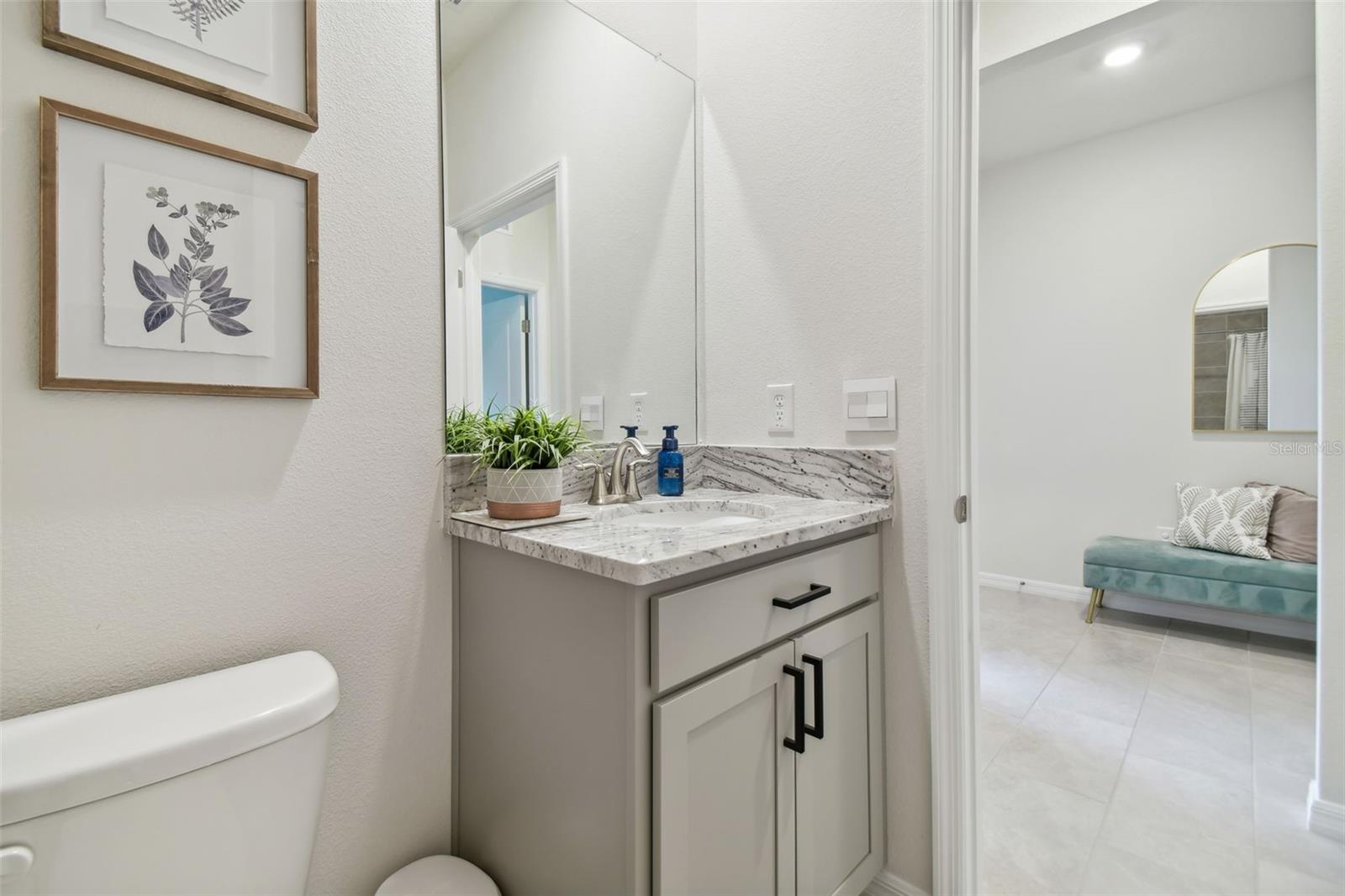 Image 49 of 67 For 15354 Sweet Springs Bend