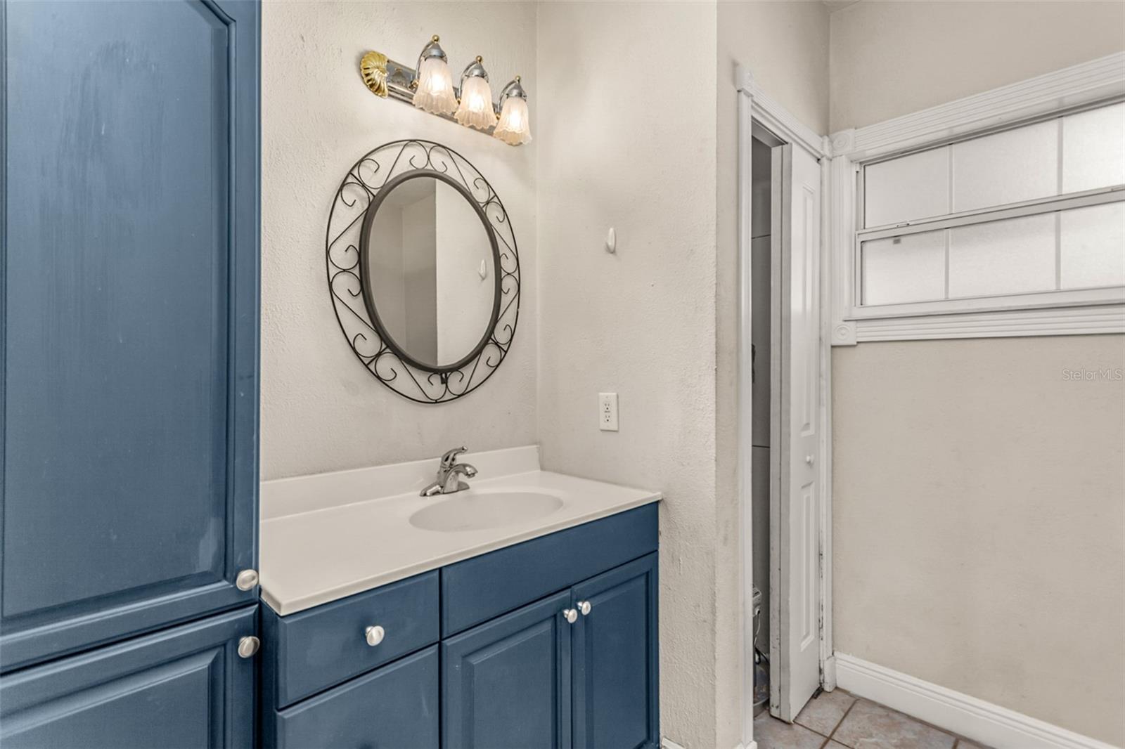 Image 15 of 29 For 402 Patterson Street
