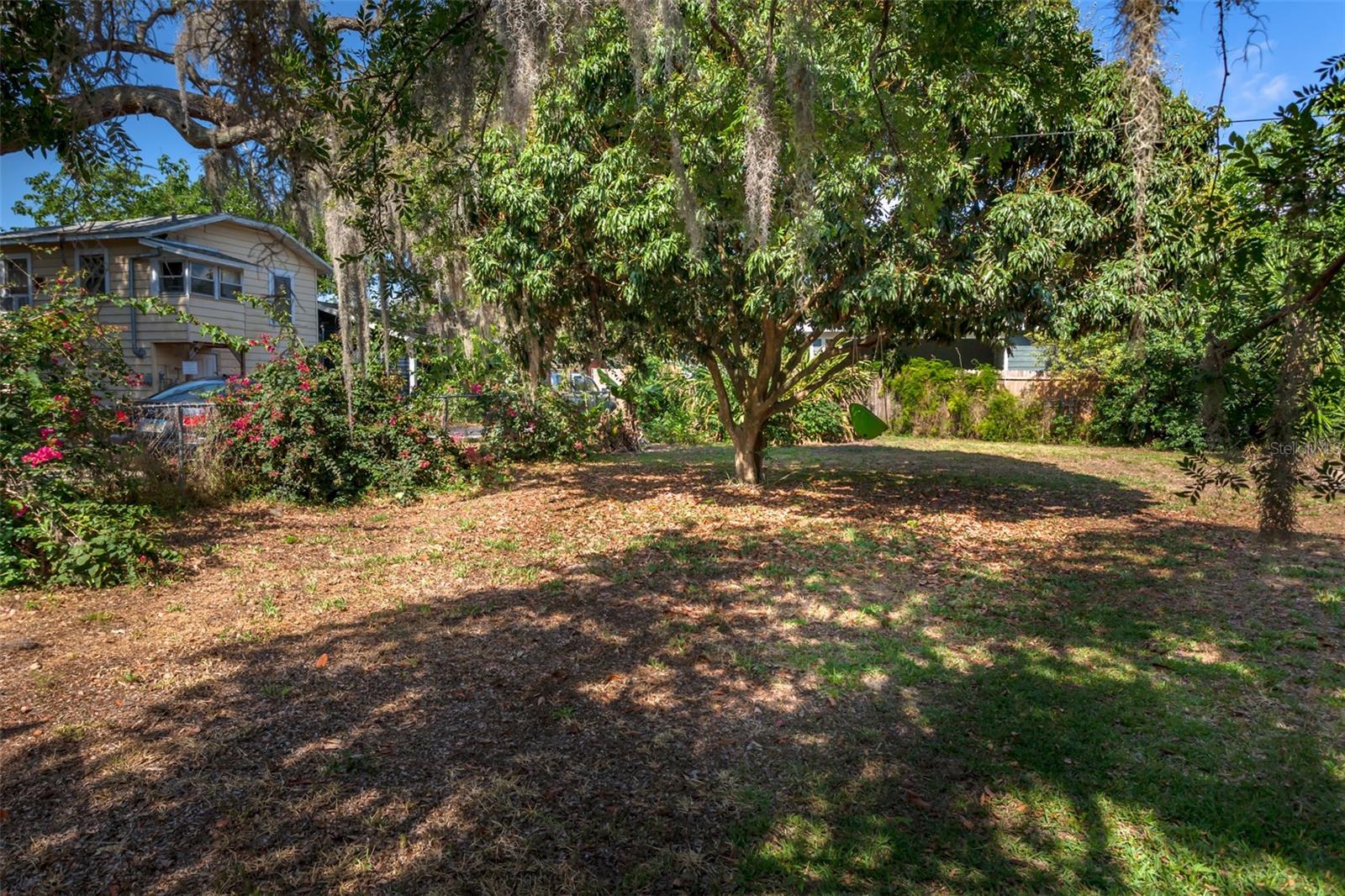 Image 24 of 29 For 402 Patterson Street