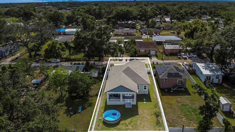 Listing photo id 40 for 5227 Lime Avenue