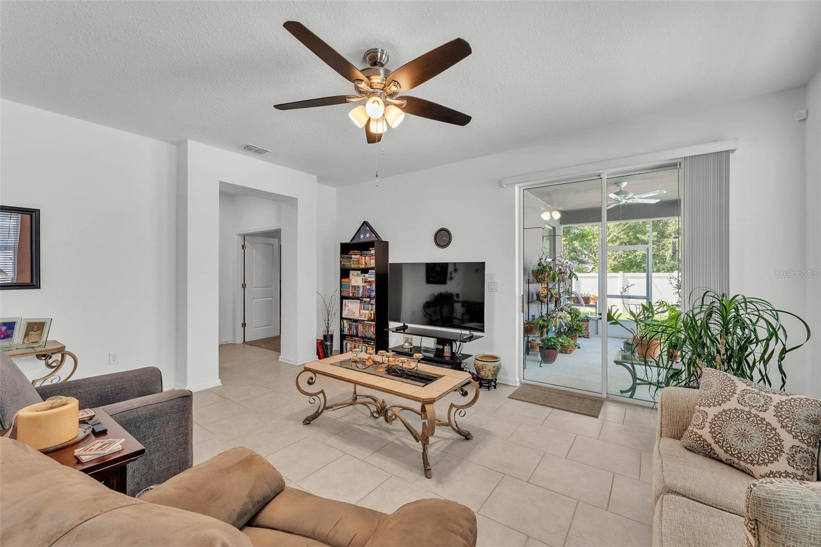 Image 16 of 41 For 280 Pershing Street