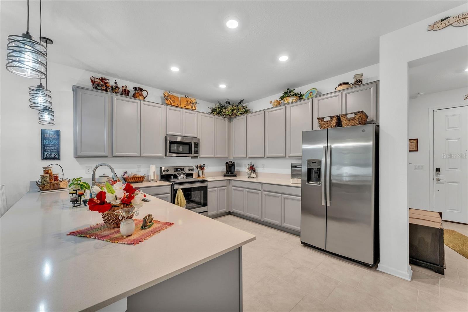 Image 9 of 41 For 280 Pershing Street