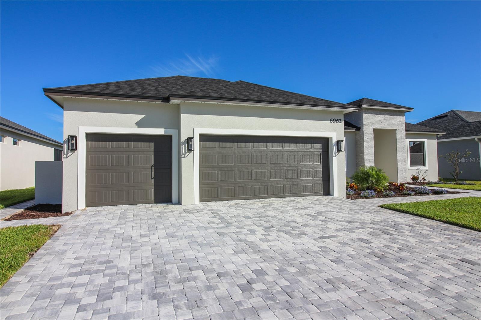 Image 3 of 36 For 6962 Treymont Drive