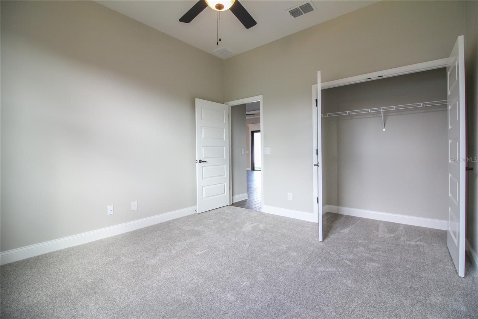 Image 31 of 36 For 6962 Treymont Drive