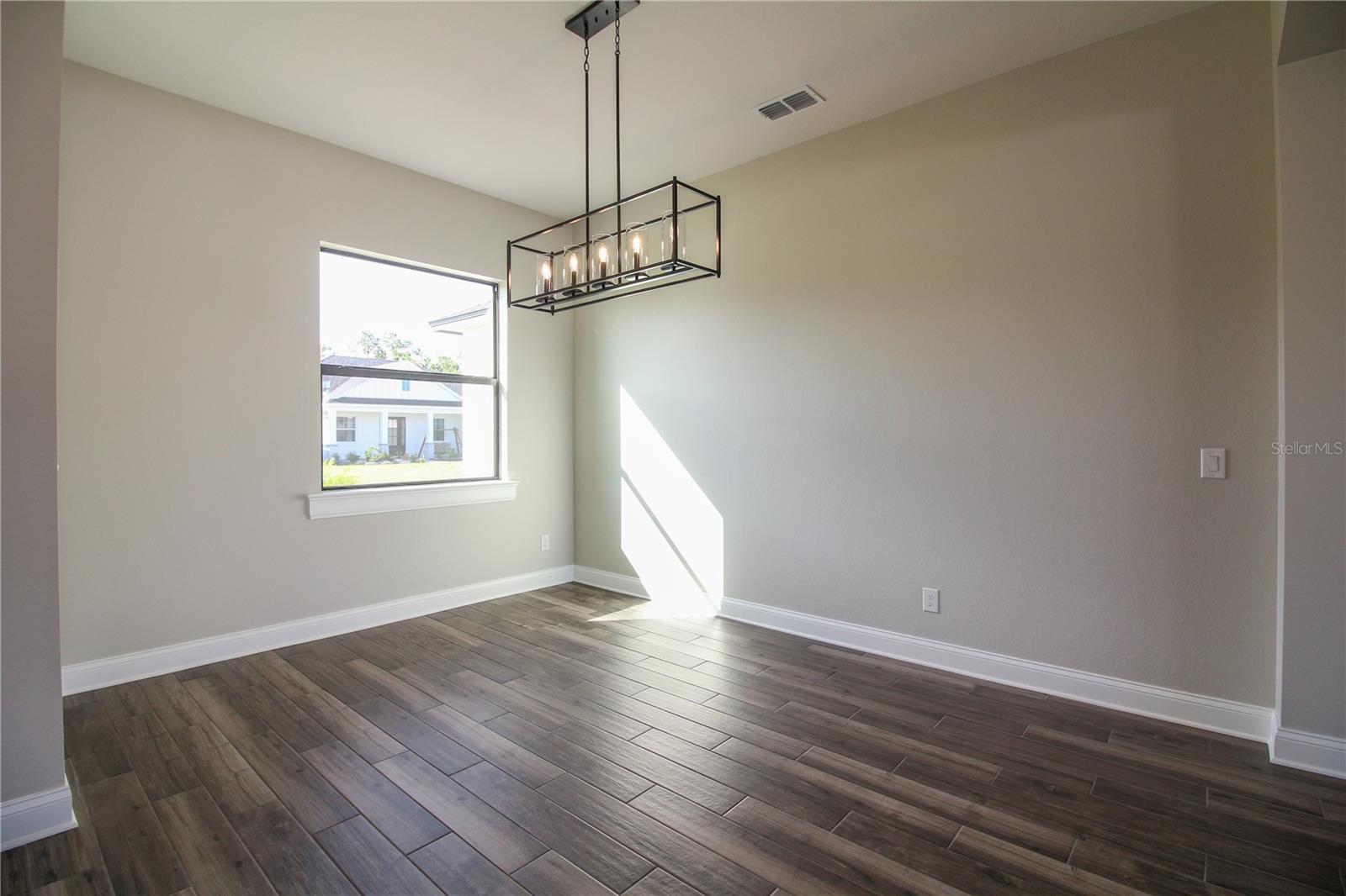 Image 7 of 36 For 6962 Treymont Drive