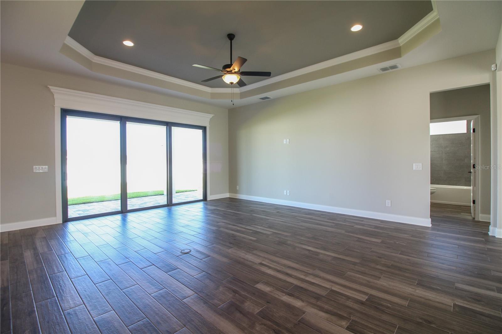Image 8 of 36 For 6962 Treymont Drive